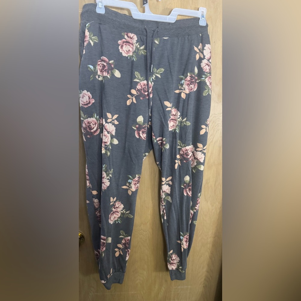 Ashley Stewart Floral Ankle Pants - Gray and Pink